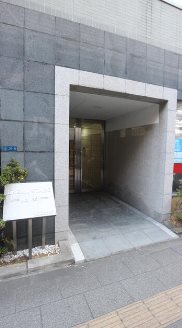 台東区東上野４丁目（ピアノ・弦楽器）マンション 玄関
