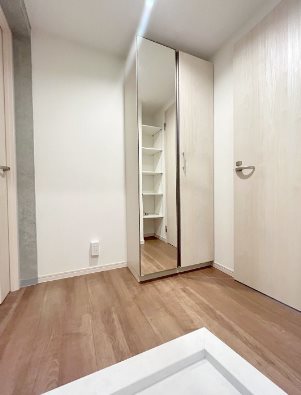 板橋区常盤台1丁目楽器可(防音・24時間演奏・ピアノ・弦・管楽器・声楽・DTM)マンション 玄関