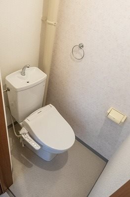 所沢市西新井町楽器可(防音・グランドピアノ・弦管楽器・声楽)マンション トイレ