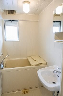 所沢市西新井町楽器可(防音・グランドピアノ・弦管楽器・声楽)マンション 風呂画像