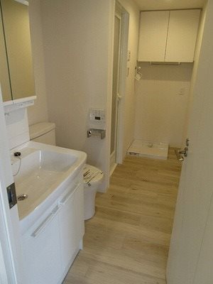 北区中十条3丁目楽器可(防音・グランドピアノ・弦・管楽器・声楽)マンション 洗面所