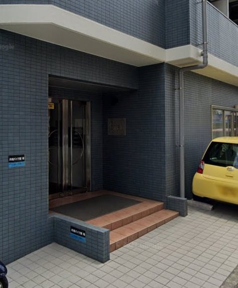 八王子市明神町3丁目楽器可（防音・グランドピアノ・弦管楽器・声楽）マンション エントランス