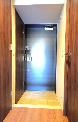 品川区西大井1丁目楽器可（ピアノ）マンション 玄関