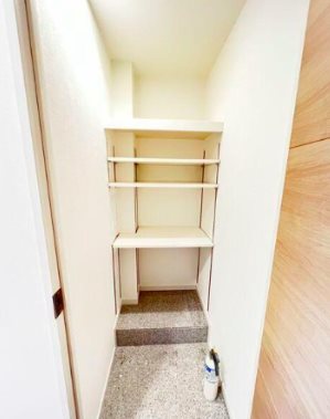 新宿区四谷4丁目楽器可（電子ピアノ）マンション 玄関