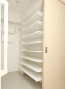 江東区豊洲1丁目楽器可（ピアノ）マンション 玄関