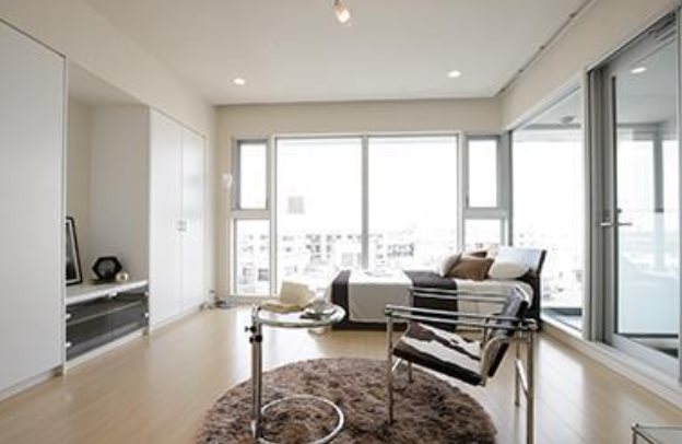 世田谷区砧2丁目楽器可（ピアノ）マンション リビング