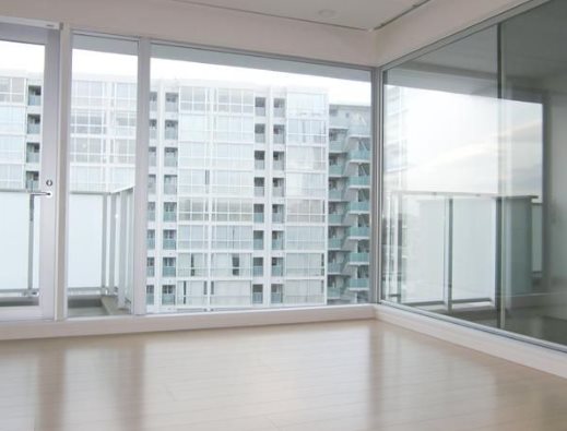 世田谷区砧2丁目楽器可（ピアノ）マンション リビング