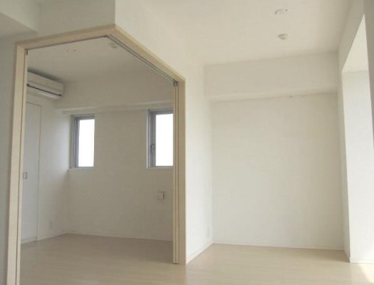 世田谷区砧2丁目楽器可（ピアノ）マンション リビング