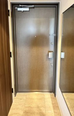 墨田区錦糸4丁目楽器可（ピアノ）マンション 玄関