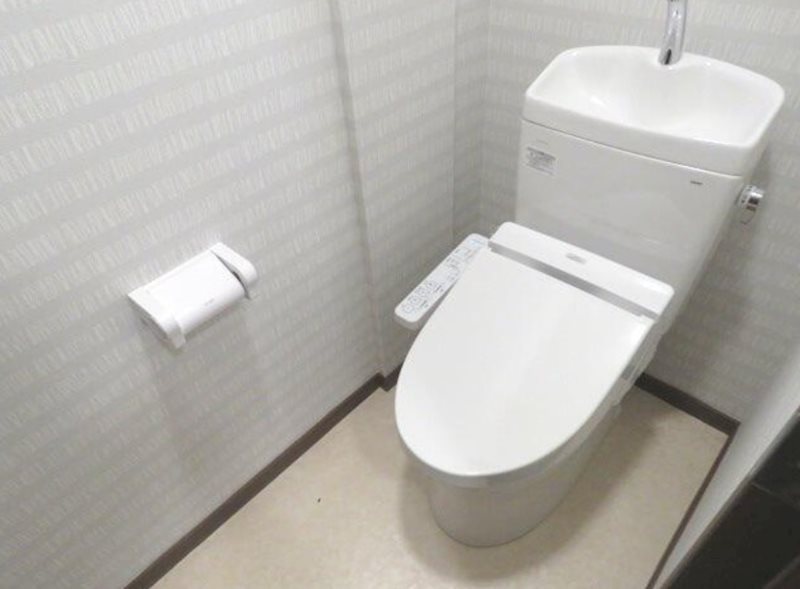 世田谷区粕谷４丁目楽器可（ピアノ・弦楽器）マンション トイレ