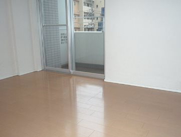 北区赤羽西１丁目楽器可（アップライトピアノ）マンション ベランダ