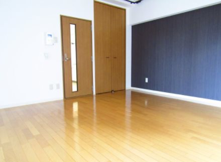 清瀬市元町１丁目楽器可(グランドピアノ・弦管楽器・声楽）マンション リビング
