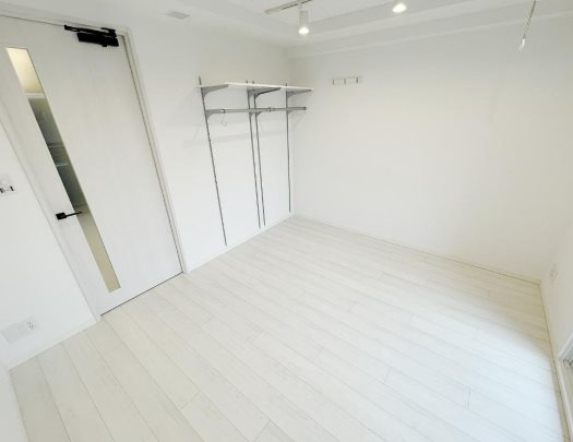 川崎市中原区新丸子町楽器可(防音・24時間演奏・グランドピアノ・弦・管楽器・声楽）マンション リビング