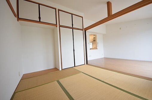 川崎市麻生区片平5丁目楽器可（グランドピアノ・弦・管楽器）マンション ベッドルーム