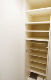 港区南青山7丁目楽器可（ピアノ）マンション 収納