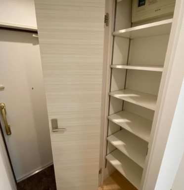 文京区本郷5丁目楽器可(防音・弦・管楽器・声楽)マンション 玄関