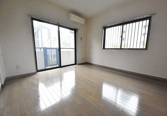 藤沢市円行2丁目楽器可(グランドピアノ・弦・管楽器・声楽)女性専用マンション ベッドルーム