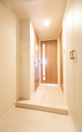 横浜市南区浦舟町3丁目楽器可（ピアノ）マンション 玄関