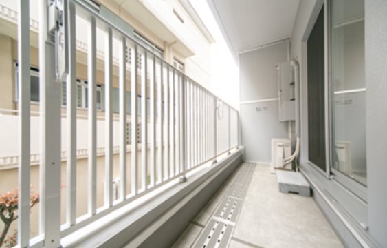 横浜市南区浦舟町3丁目楽器可（ピアノ）マンション ベランダ