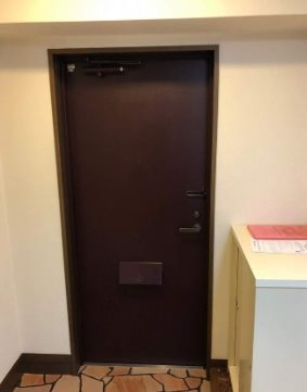 清瀬市元町1丁目楽器可（グランドピアノ・管弦楽器・声楽）女性限定マンション 玄関