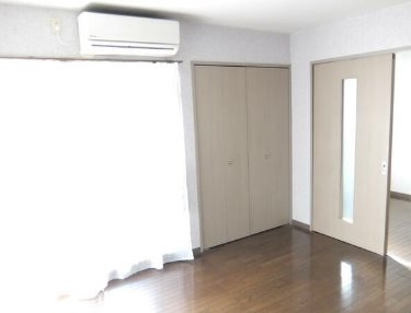立川市柏町4丁目楽器可（グランドピアノ・管弦楽器・声楽）女性限定マンション リビング