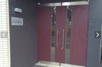 コロナーレ エントランス