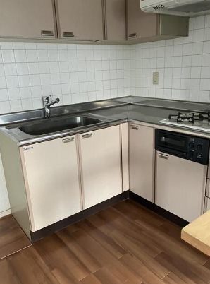 調布市東つつじヶ丘2丁目楽器可（グランドピアノ・弦管楽器・声楽）女性限定マンション キッチン
