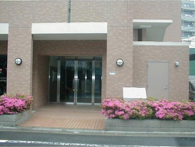 荒川区東日暮里１丁目楽器可(防音・グランドピアノ・弦楽器・声楽)マンション エントランス