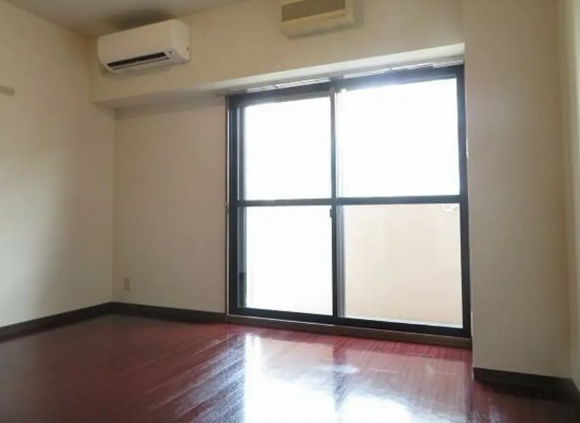 荒川区東日暮里１丁目楽器可(防音・グランドピアノ・弦楽器・声楽)マンション リビング
