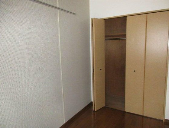 川崎市宮前区馬絹1丁目楽器可(防音・グランドピアノ・弦・管楽器・声楽)マンション 収納