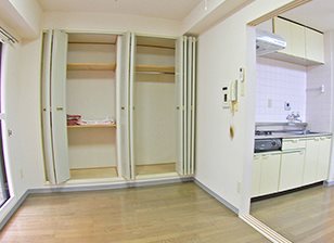 豊島区南池袋２丁目楽器可（防音・ピアノ・弦管楽器・声楽）女性限定マンション ベッドルーム
