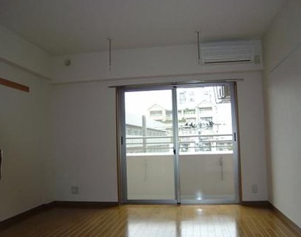 川崎市高津区溝口3丁目楽器可(ピアノ・弦管楽器・声楽)マンション ベッドルーム