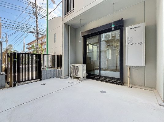 世田谷区太子堂1丁目（防音・ピアノ・管弦楽器）マンション ベランダ