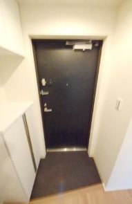 墨田区吾妻橋1丁目楽器可(防音・電子ピアノ・弦管楽器・声楽)マンション 玄関