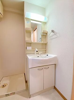 神奈川県川崎市多摩区西生田2丁目楽器可（グランドピアノ・弦・管楽器・DTM）マンション 洗面所