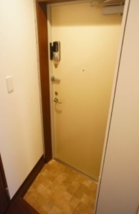 ビブラート 玄関