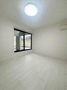 荒川区西尾久2丁目楽器可(防音・グランドピアノ・弦・管楽器・声楽)マンション リビング