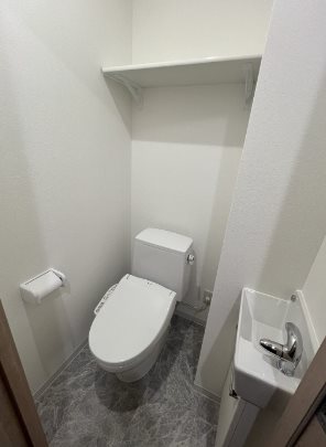 市川市相之川3丁目楽器可（防音・ピアノ・管弦楽器・声楽・DTM）マンション トイレ