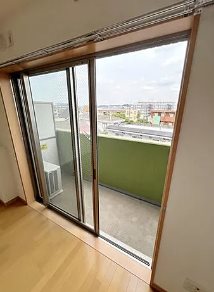 川崎市多摩区登戸楽器可（ピアノ・管弦楽器）マンション ベランダ