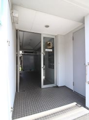 大田区千鳥3丁目楽器可（グランドピアノ・その他楽器相談）マンション エントランス