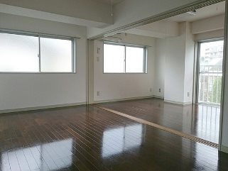 大田区千鳥3丁目楽器可（グランドピアノ・その他楽器相談）マンション リビング