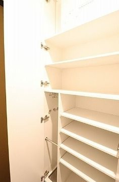 中野区弥生町２丁目楽器可（防音・グランドピアノ・木管・弦楽器・声楽）マンション その他共有部分