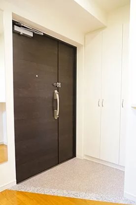 北区滝野川7丁目楽器可マンション エントランス