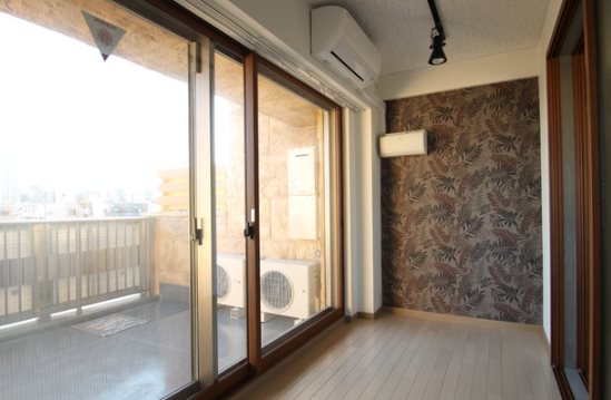 新宿区早稲田鶴巻町楽器可(防音・グランドピアノ・弦・管楽器・声楽)マンション ベランダ