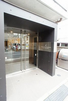 大田区多摩川1丁目楽器可（防音・24時間演奏・ピアノ・管・弦・打楽器・声楽・DTM)マンション エントランス