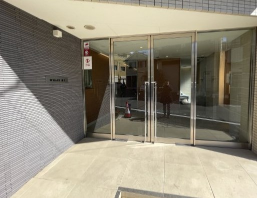 墨田区菊川1丁目楽器可（防音・24時間演奏可能・ピアノ・管弦楽器・声楽・DTM）マンション エントランス