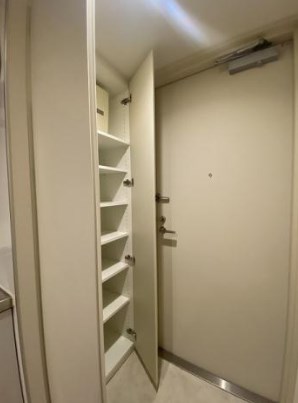 墨田区菊川1丁目楽器可（防音・24時間演奏可能・ピアノ・管弦楽器・声楽・DTM）マンション 玄関