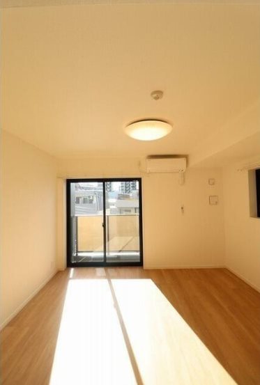 中野区弥生町２丁目楽器可（防音・グランドピアノ・木管・弦楽器・声楽）マンション リビング