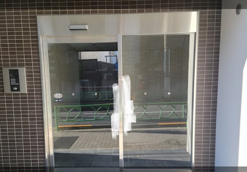 中野区江原町２丁目楽器可（防音・グランドピアノ・弦管楽器・声楽・DTM）築浅音楽マンション エントランス