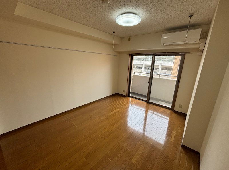 相模原市南区相模大野７丁目楽器可（防音・ピアノ・弦管楽器・声楽）マンション リビング